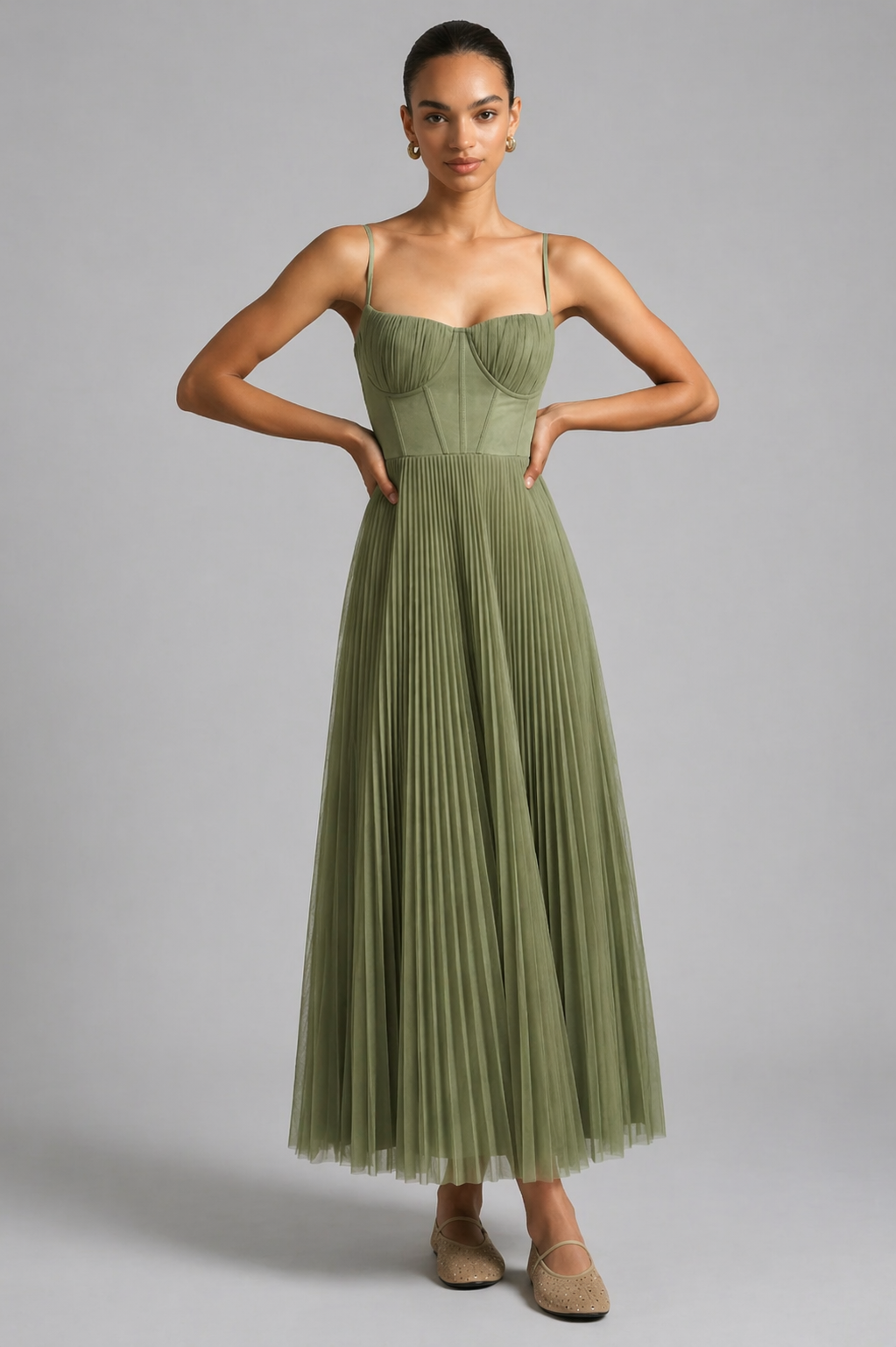 Women's Green Pleated Fit and Flare Midi Dress