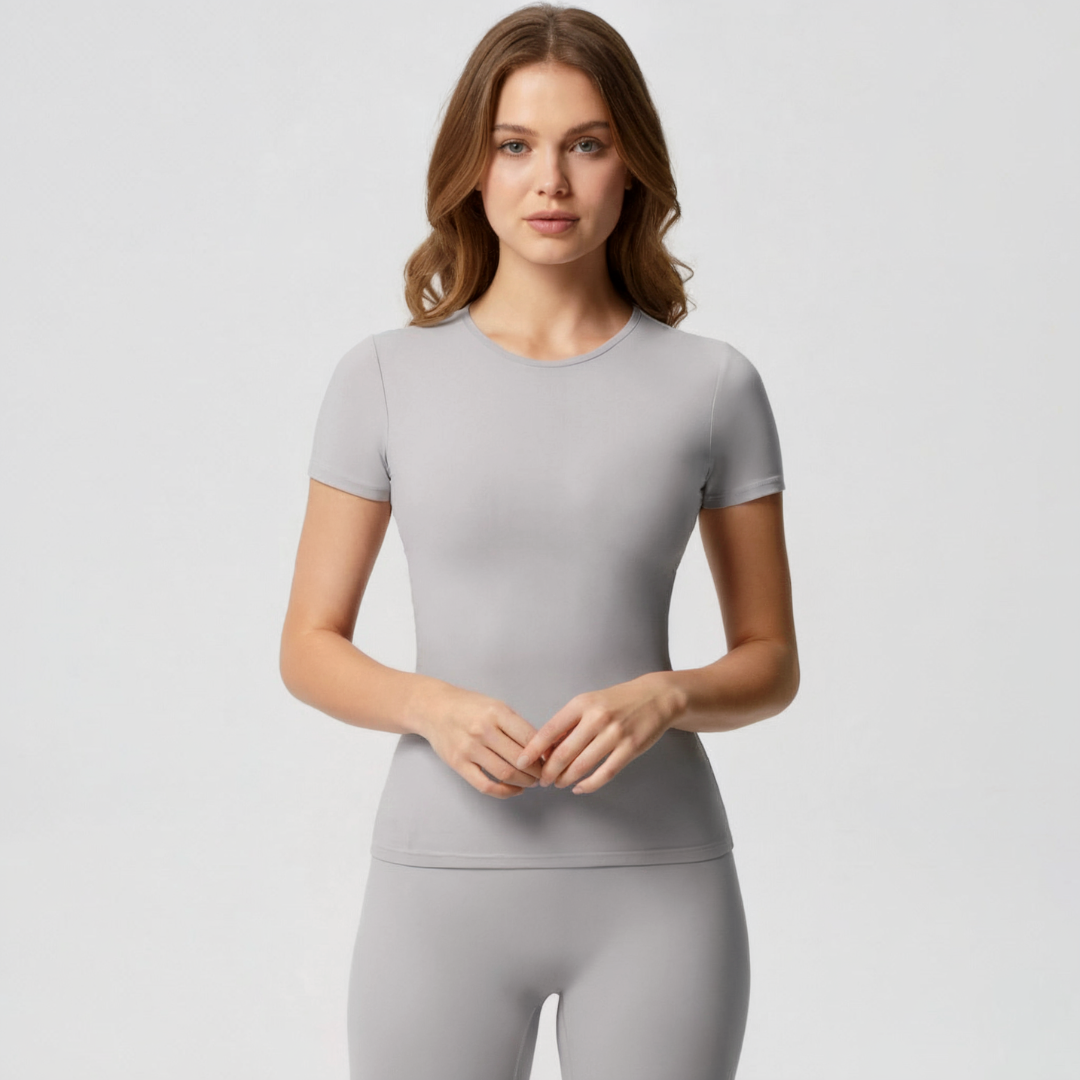Fitted Workout Top for Women – Short Sleeve Gym T Shirt with Stretch Fit