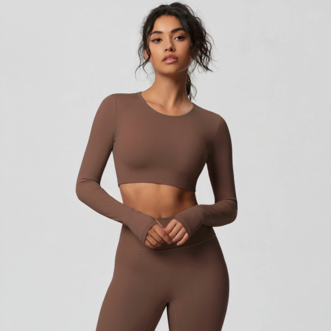 Long Sleeve Workout Crop Top for Women – Stretch Gym Top with Fitted Design