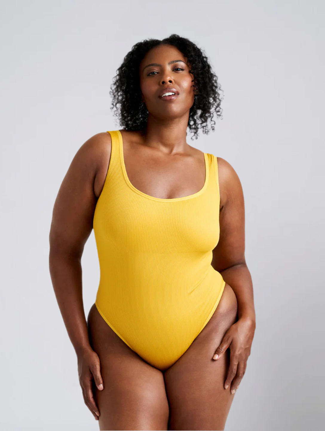 Seamless Ribbed Scoop Neck Bodysuit for Women – Stretch Body for Everyday Wear