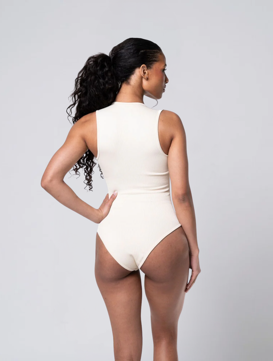 Seamless Ribbed Square Neck Bodysuit for Women – Stretch Body for Everyday Wear