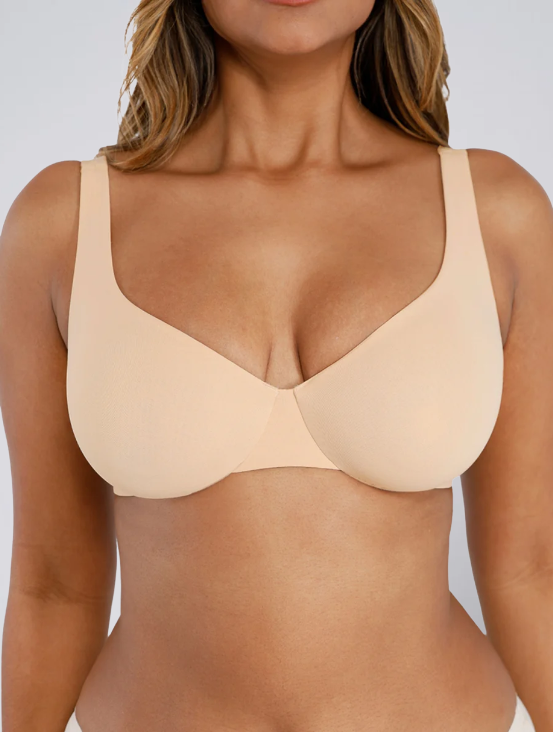 Seamless Minimizer Bra for Women – Wireless Full Coverage Comfort Bra with Wide Straps