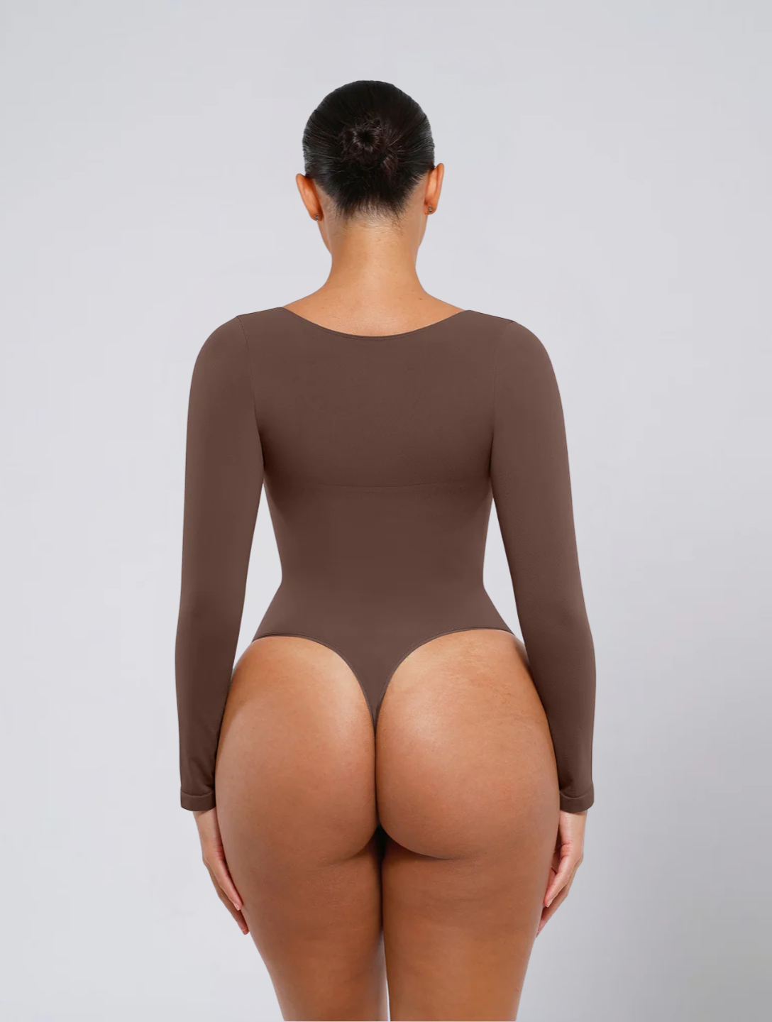 Seamless Long Sleeve Ruched Bodysuit for Women – Stretch Body with Feminine Detail