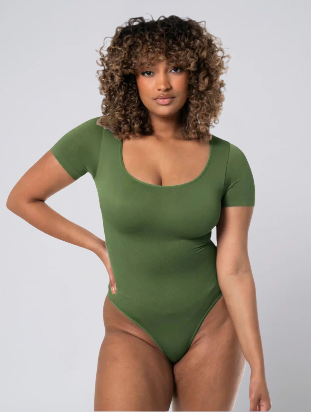 Seamless Square Neck Bodysuit for Women – Smooth Stretch Body for Everyday Wear