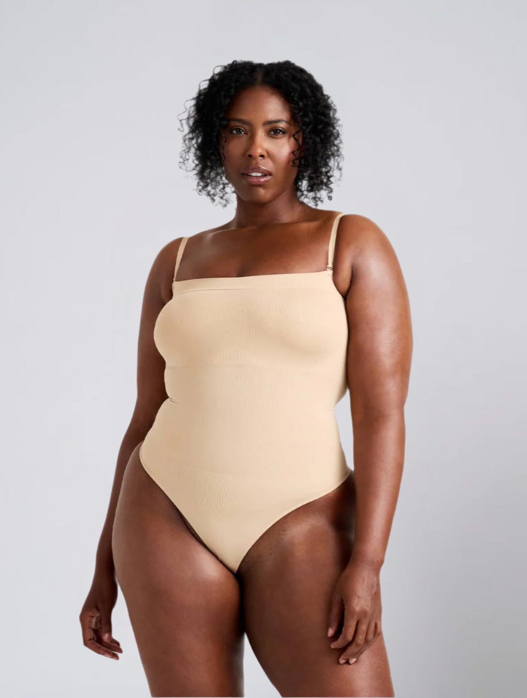 Seamless Strapless Bodysuit for Women – Smooth Body with Removable Straps