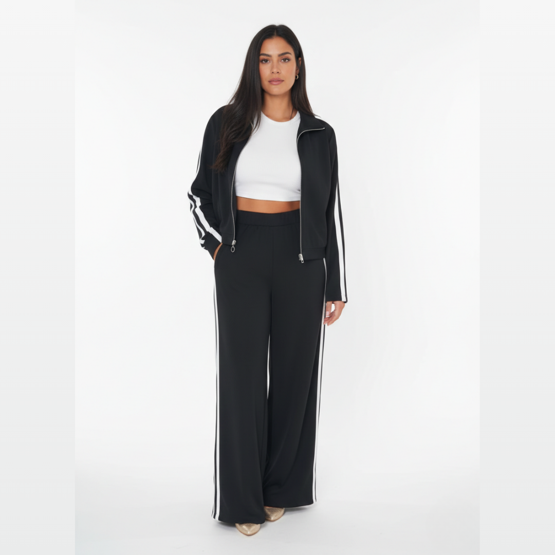 Women’s Tracksuit Set – Two Piece Jacket and Jogger Set with Zip Up Top