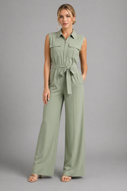 Women's Sleeveless Wide Leg Jumpsuit Collared Zip Front One-Piece Outfit with Pockets