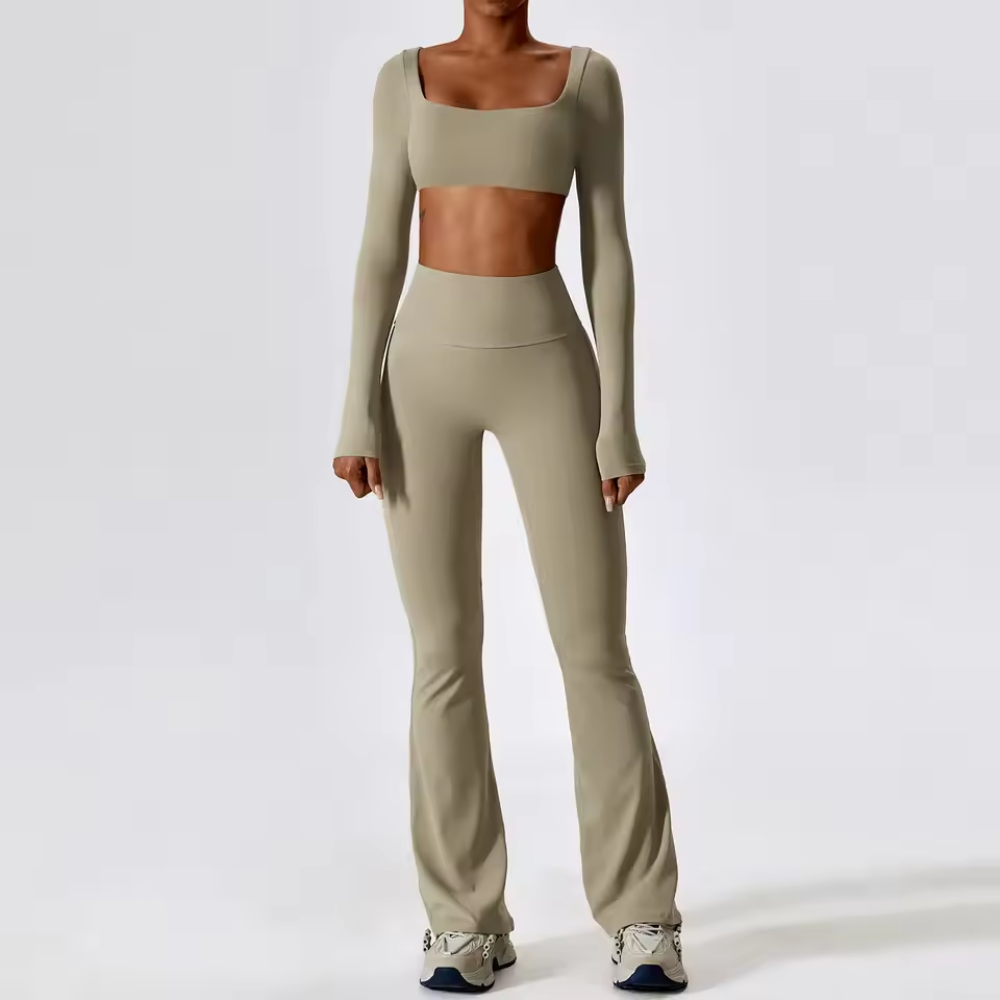 Seamless 2 Piece Yoga Set for Women – Crop Top and Leggings Workout Activewear